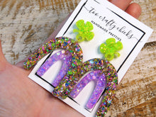 Load image into Gallery viewer, Four Leaf Clover Purple &amp; Chandler Confetti Rainbow Dangle Earrings [pre-order]
