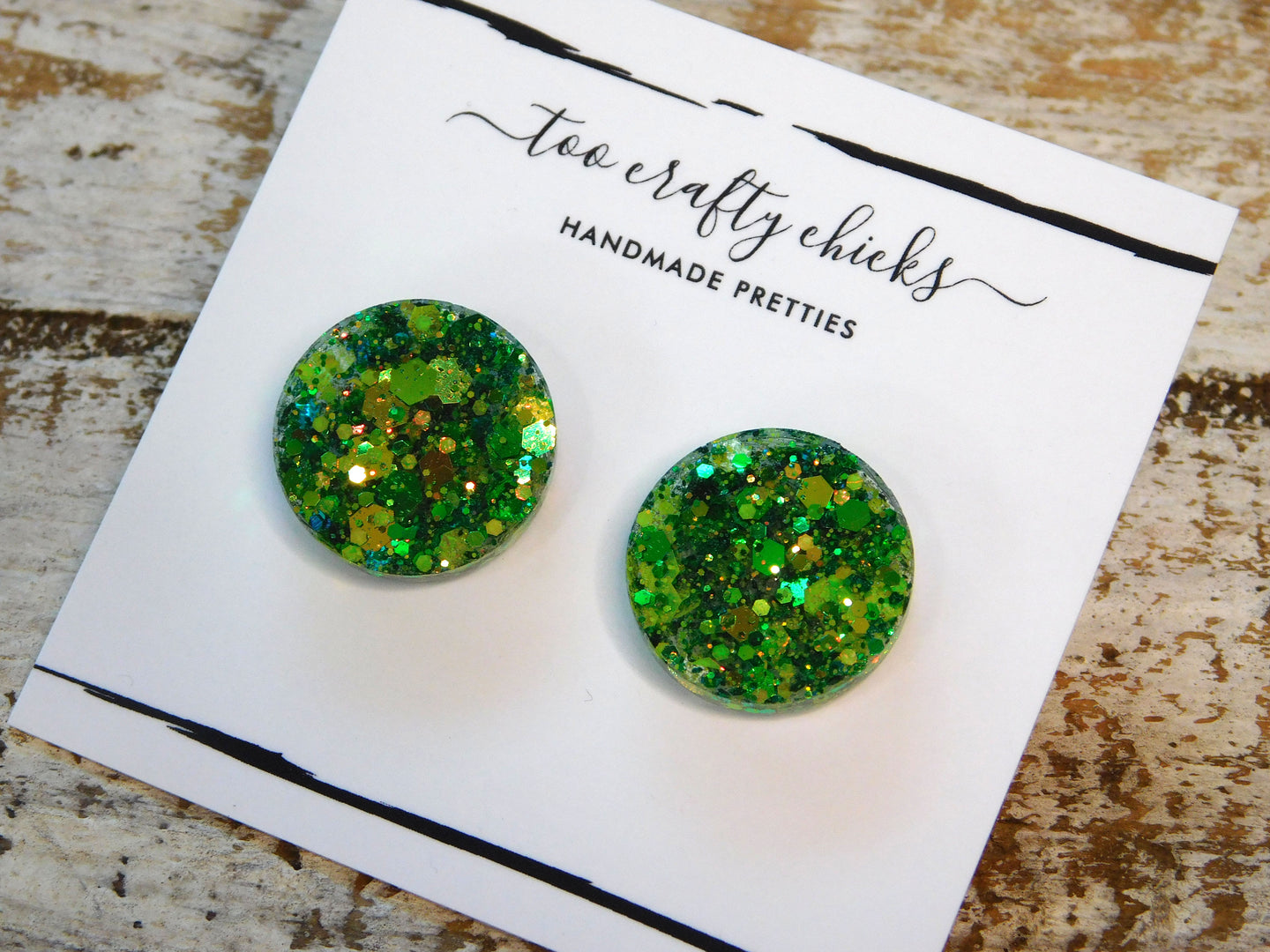 Green Round Stud Earrings [pre-order]