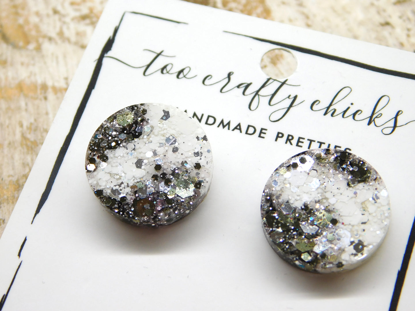 Grey & White 3/4 in. Studs