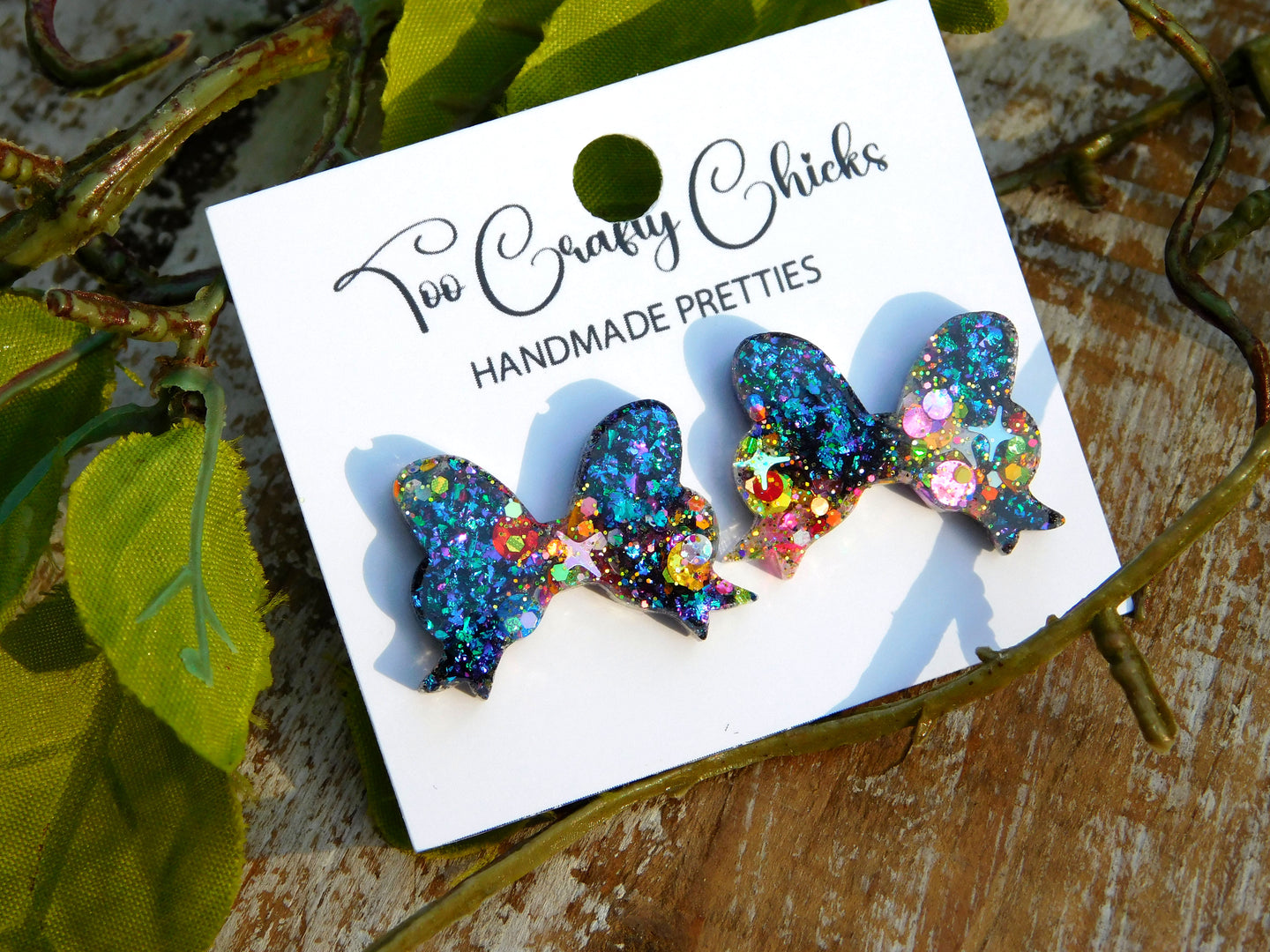 Aquarius & Chandler Confetti Bow Studs