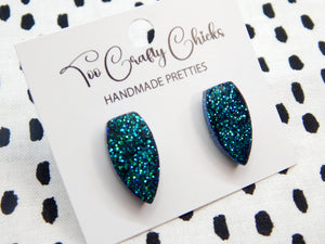 Teal Color Shifting 3/4 in. Fang Studs