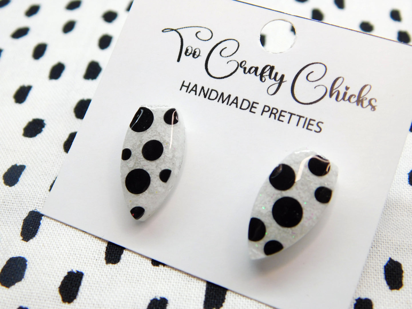 Polka Dot 3/4 in. Fang Studs