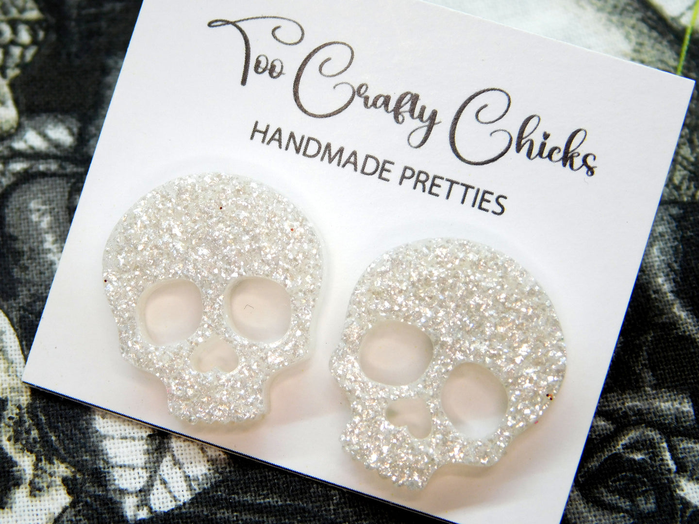1 in. White Skull Studs