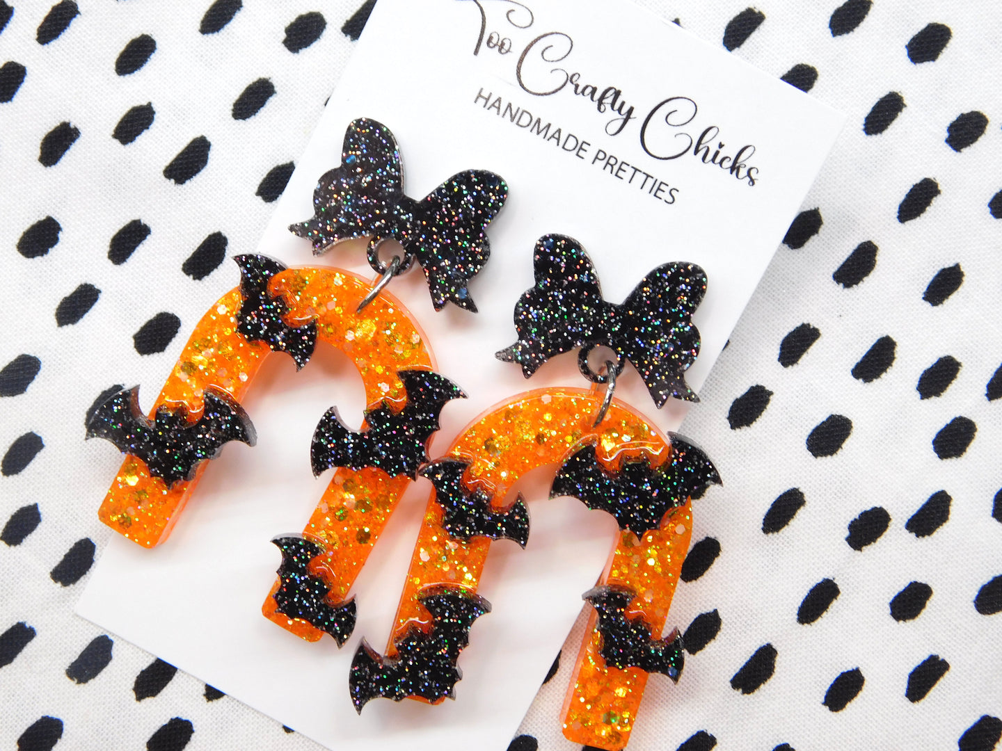 PRE ORDER - Orange & Black Bat Arch Dangles w/ Bow Tops