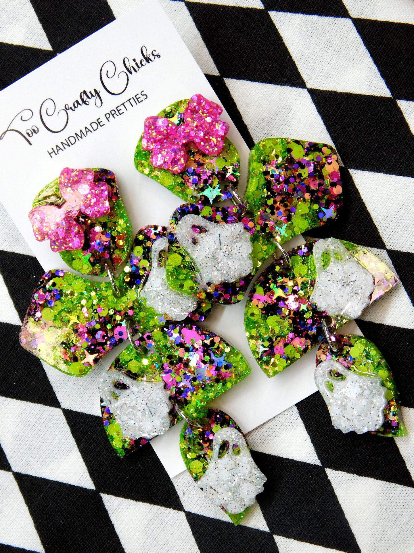 PRE ORDER - Green & Halloween Confetti Ghost 4 Tier Dangles w/ Pink Bows