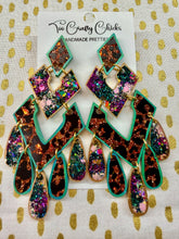 Load image into Gallery viewer, Fantasy Leopard 4 Tier Diamond Dangles
