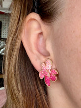 Load image into Gallery viewer, Pink &amp; Gold Ombre Small Stacked Flower Studs
